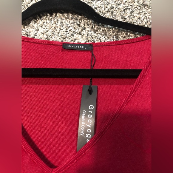 NWT V-Neck Bell Sleeve Shift Dress Size Large - Picture 5 of 6